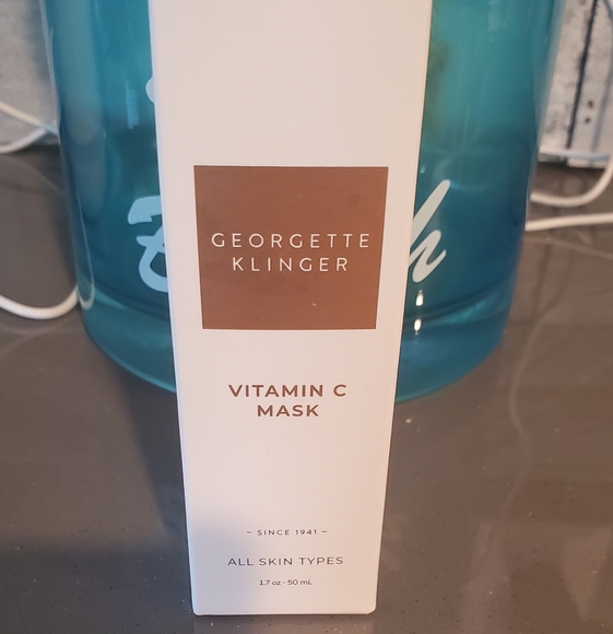 New in Box Georgette Klinger Vitamin C Mask - Picture 1 of 4